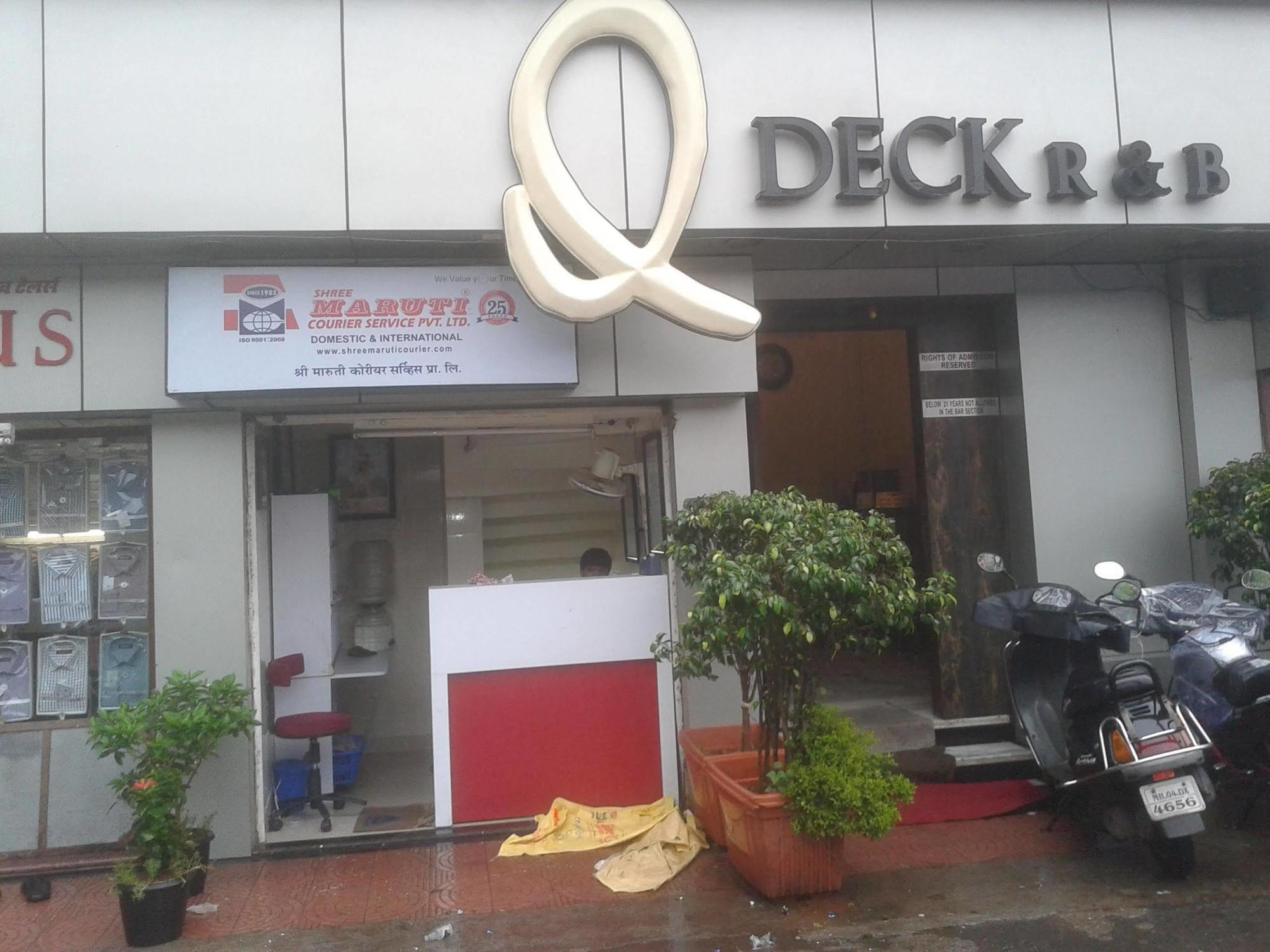Hotel Q Deck Mumbai Exteriör bild