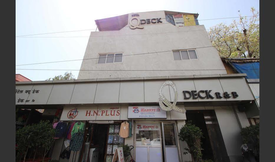 Hotel Q Deck Mumbai Exteriör bild